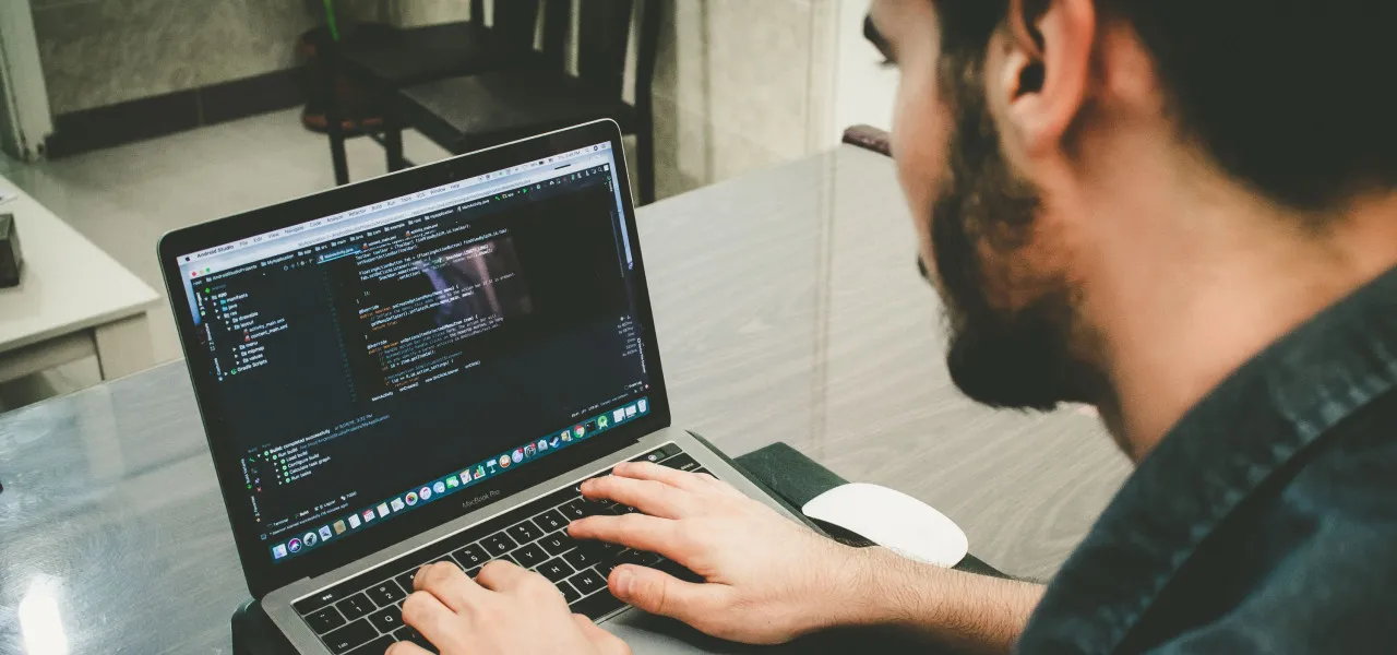 danial ricaros FCHlYvR5gJI unsplash it